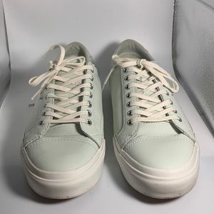 Vans Zephyr Blue Leather sneakers size 7 in excellent condition